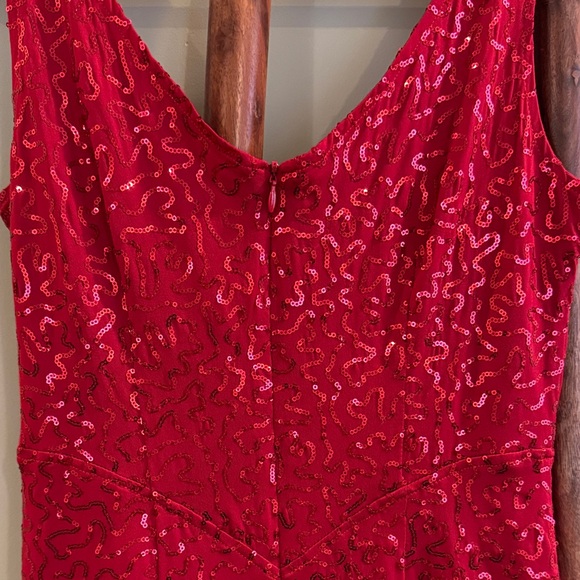 Tatyana Bettie Page Marilyn Red Sequin Dress - Picture 6 of 12